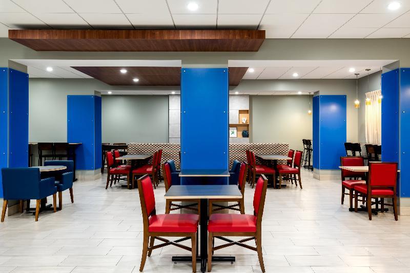 Holiday Inn Express & Suites Santa Ana - Orange County By Ihg Exterior photo